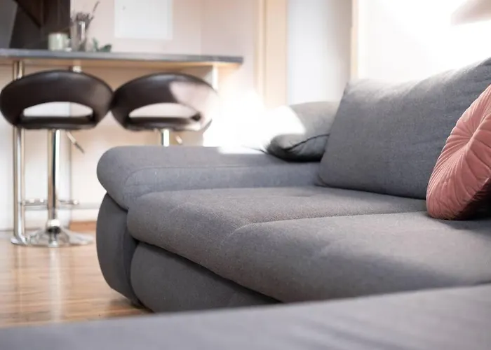 Апартаменты Moderne, Gemuetliche Dg-wohnung In Ruhiger Lage *